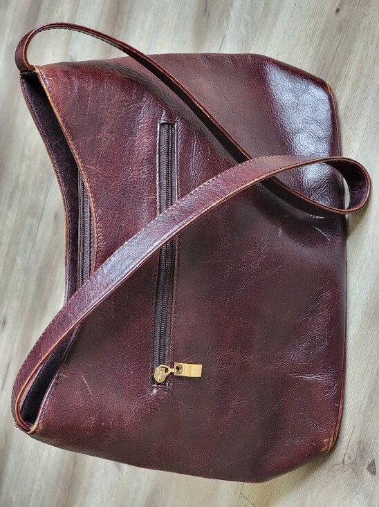 Feet First Handbags - Vintage Feet First Oxblood Genuine Leather Shoulder Bag